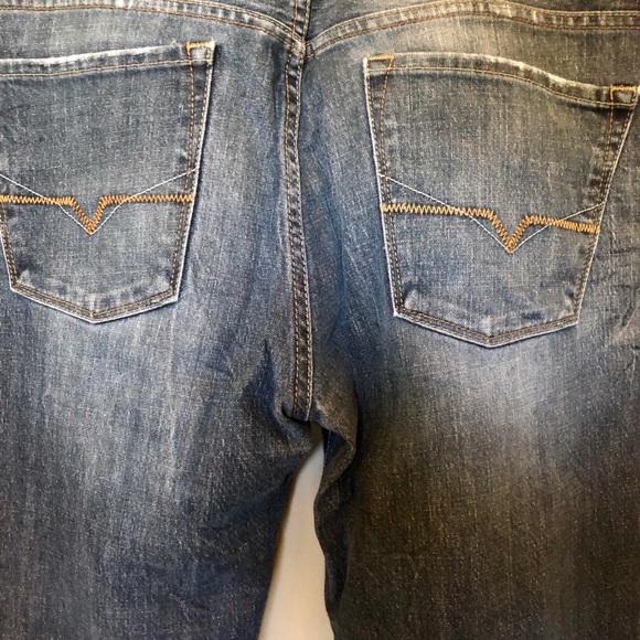 GUESS Jeans lovingly worn - Picture 3 of 3